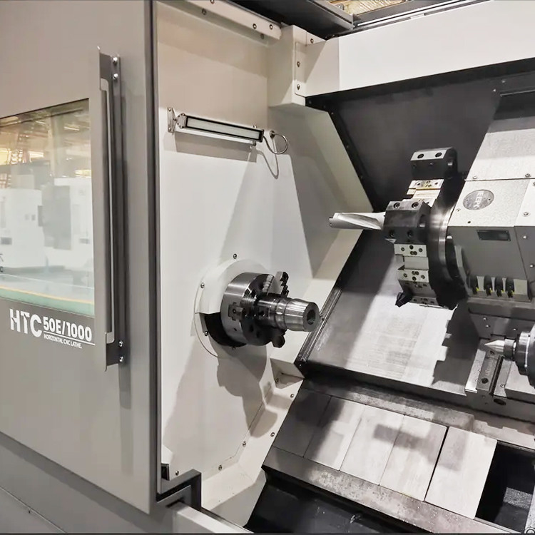 SMTCL CNC Lathe HTC 50n Fanuc Controller Live Tooling Letto inclinato CNC Lathe orizzontale CNC Turning Center