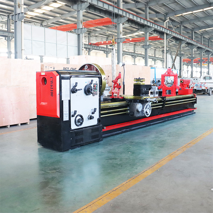 CW6180D Universal Metal Manual Turning Lathe Larghezza del letto 550mm Divario orizzontale Letto