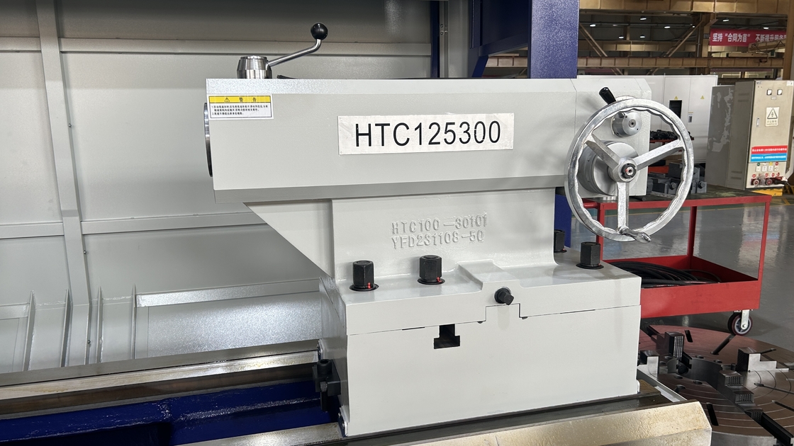 SMTCL CNC pesante Latte CNC a letto piatto HTC125150 Latte CNC grande di diametro 130 mm