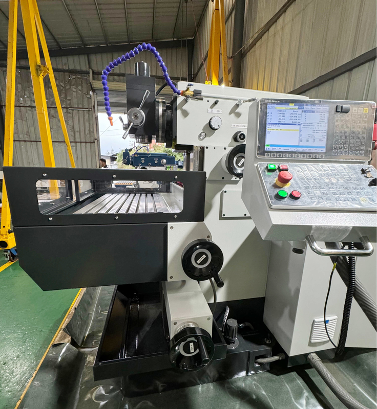 Macchina per fresatura CNC a 4 assi verticale XKH8140A per la lavorazione di piccoli stampi Macchina per fresatura utensile universale manuale CNC
