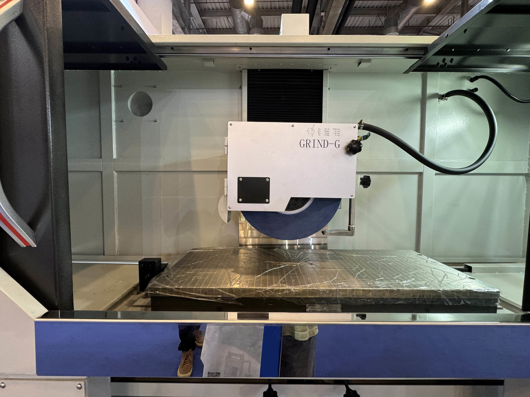 Macchina per la rettifica di superfici CNC orizzontale HDM-6025