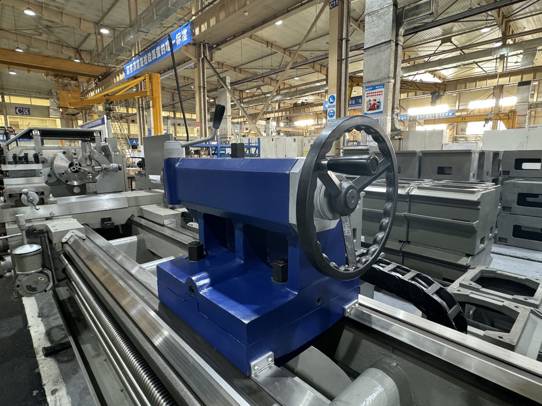 Torno di metallo pesante CW6163B Macchina di taglio del metallo Torno manuale orizzontale ad alta precisione