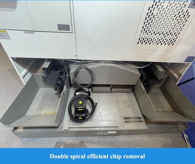 VMC850Q Centro di lavorazione verticale CNC a 3 assi SMTCL Macchina di fresatura CNC a 4 assi con giradischi