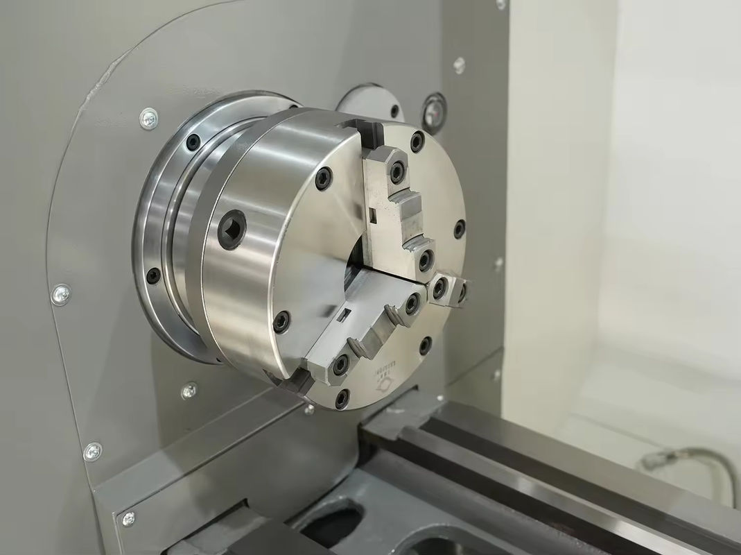 Tornio CNC CAK63285 Legno piatto Torno CNC 4 stazioni torretta con servomotore