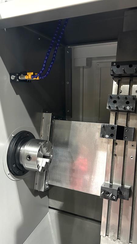 Il CNC del portautensile di serie di HK500LI HK lavora le macchine al tornio per l'hardware che elabora 11 chilowatt