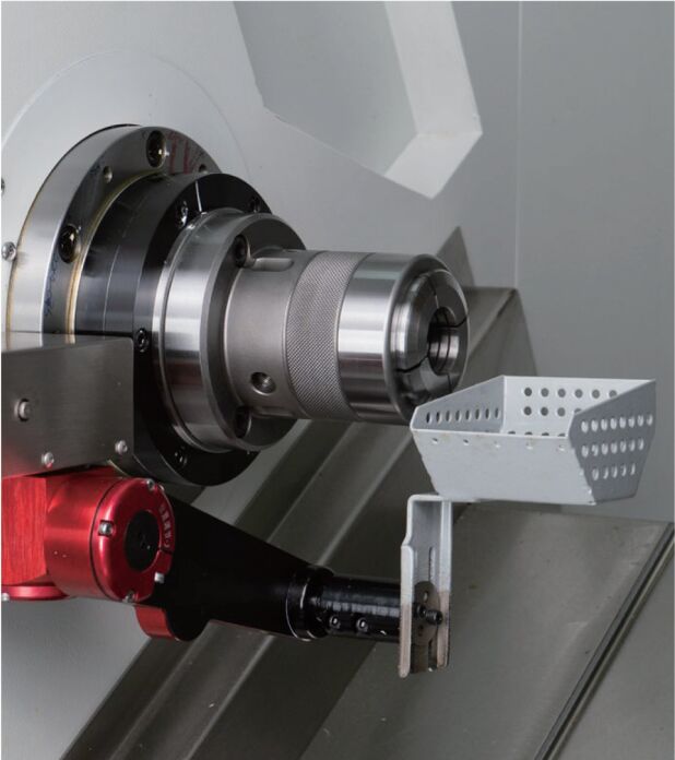 Tornio CNC a torretta ad alta efficienza H130 per la lavorazione di piccoli componenti