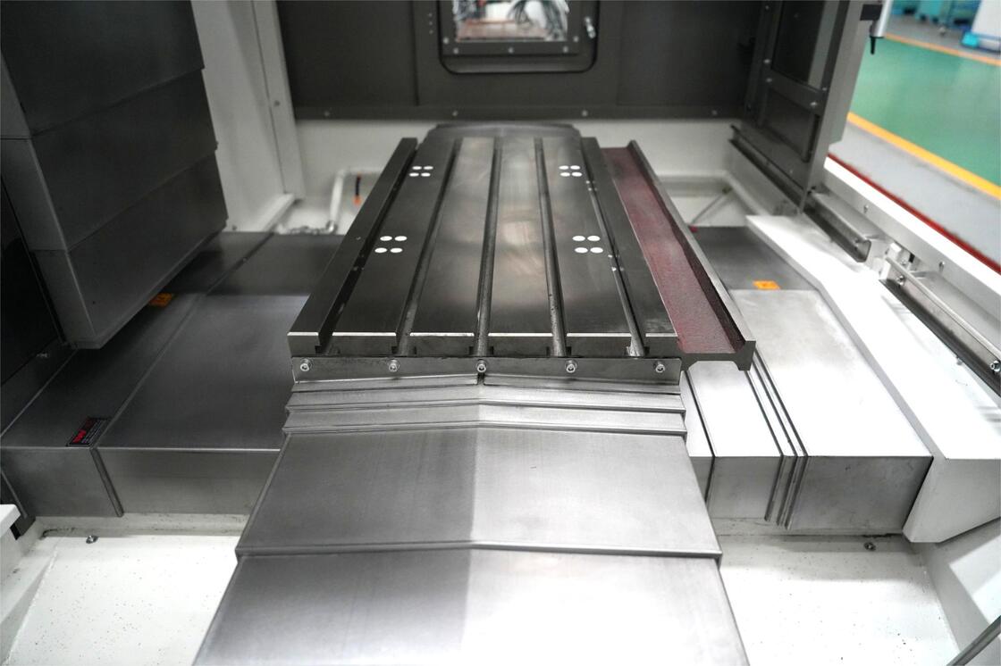 SMTCL Prodotto più venduto FANUC 10000rpm VMC850Q-A Centro di lavorazione verticale a 4 assi con giradischi