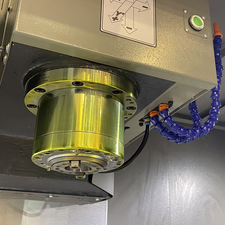 SMTCL Prodotto più venduto FANUC 10000rpm VMC850Q-A Centro di lavorazione verticale a 4 assi con giradischi