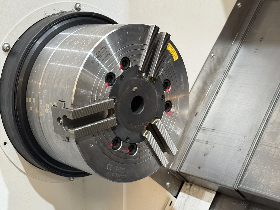 SMTCL Generale Alta precisione FANUC Controllo Slant letto CNC Torno HTC63Q Macchine di ingegneria CNC Torno