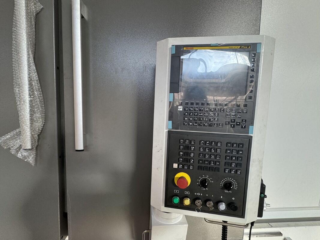 SMTCL Generale Alta precisione FANUC Controllo Slant letto CNC Torno HTC63Q Macchine di ingegneria CNC Torno