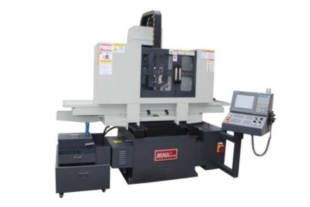800 - la molatura di CNC 3600rpm lavora il tipo a macchina della sella di MNK 2560