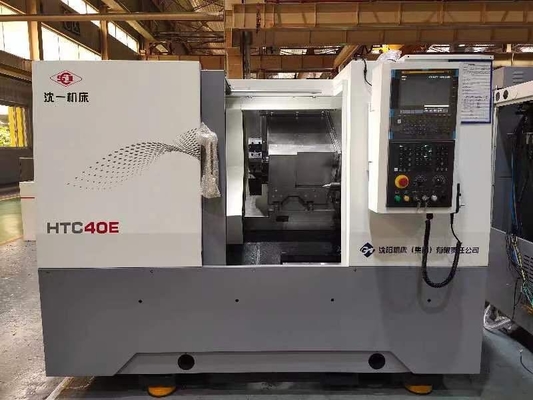 Il CNC inclinato orizzontale del letto HTC40E/500 lavora il controllo al tornio SMTCL SYMG del motore GSK988TA Fanuc di 15KW 11KW